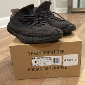 Yeezy Boost 350 V2 (non Reflective)